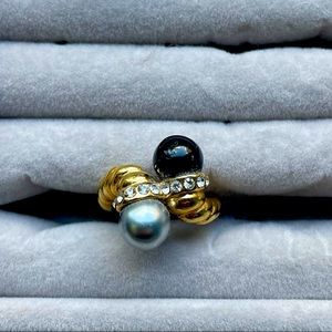 Black and Gray Double Faux Pearl Ring
